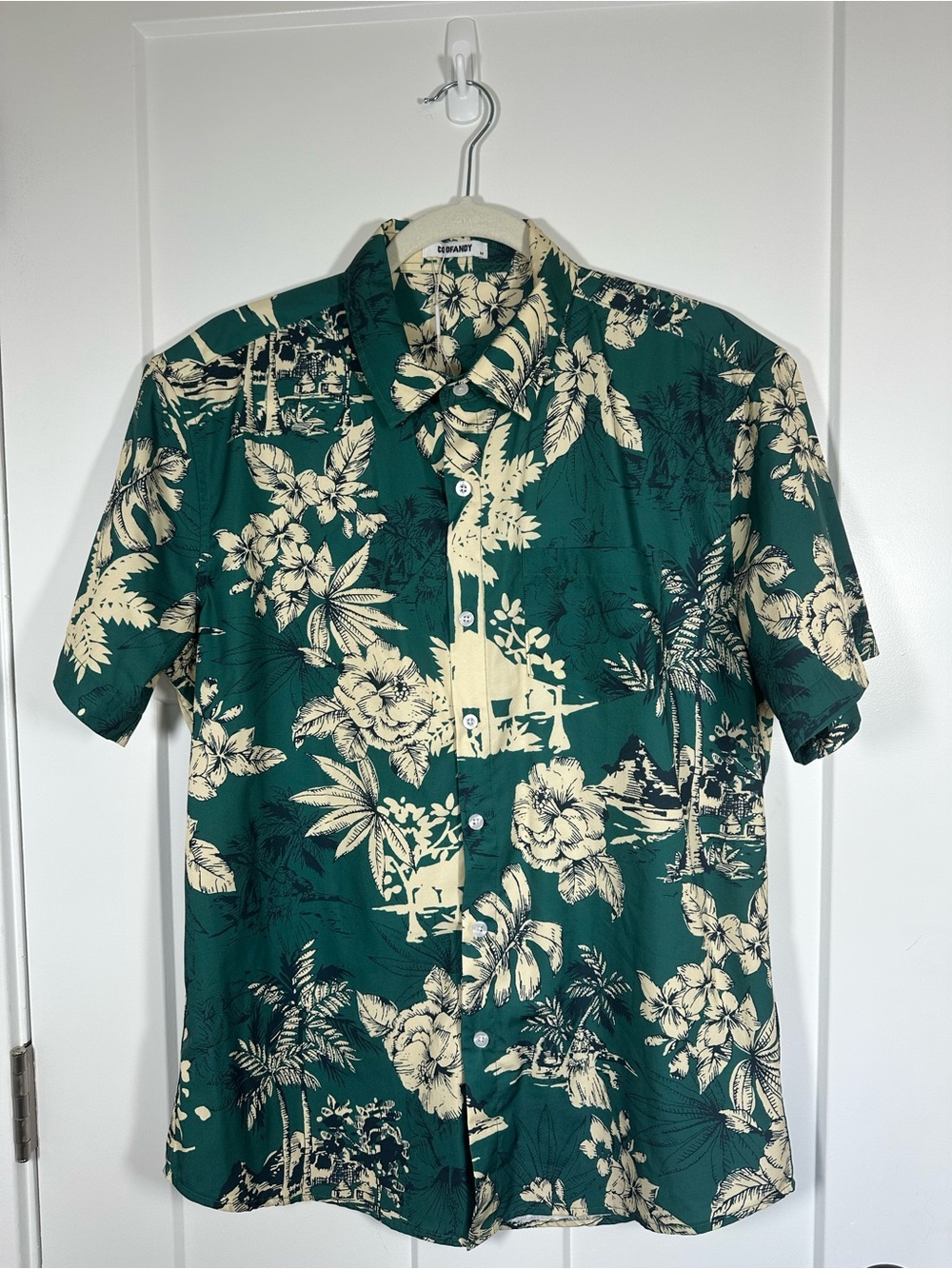 Men's Green Floral Short Sleeve Button-Down Shirt